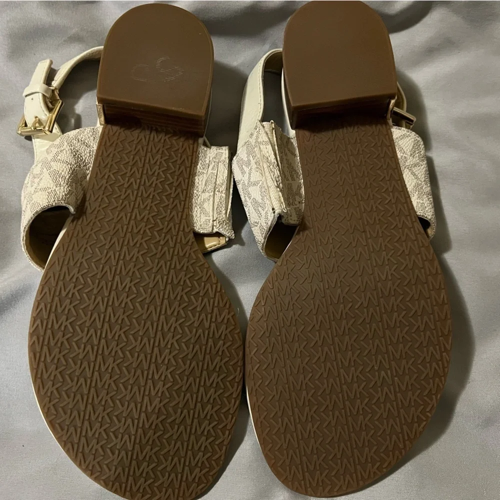 Michael Kors Women's Cream Sandals